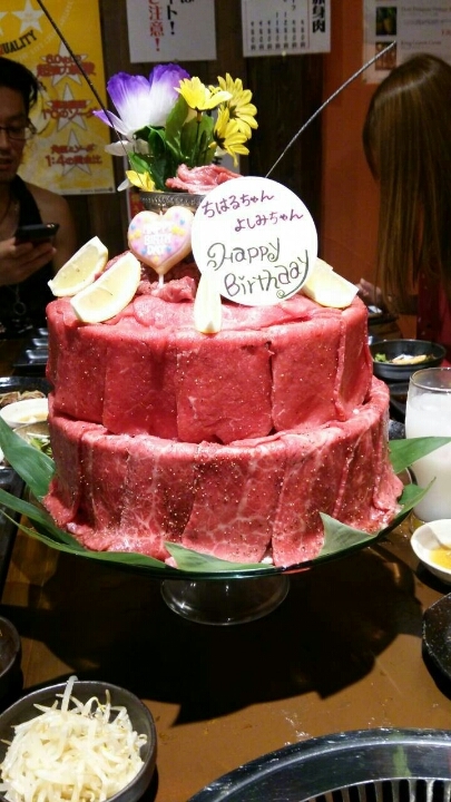 牛恋肉ケーキ