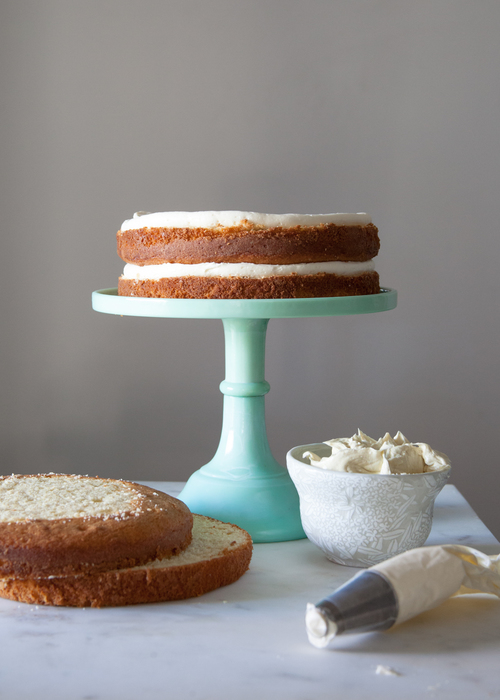 How+to+Make+a+Naked+Cake