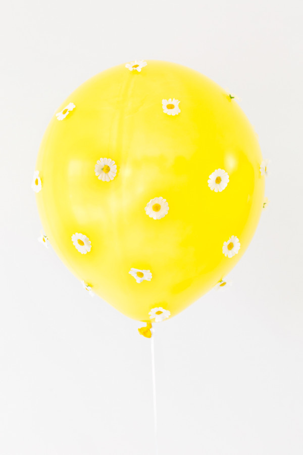 balloon-time-daisy-party-13-600x900