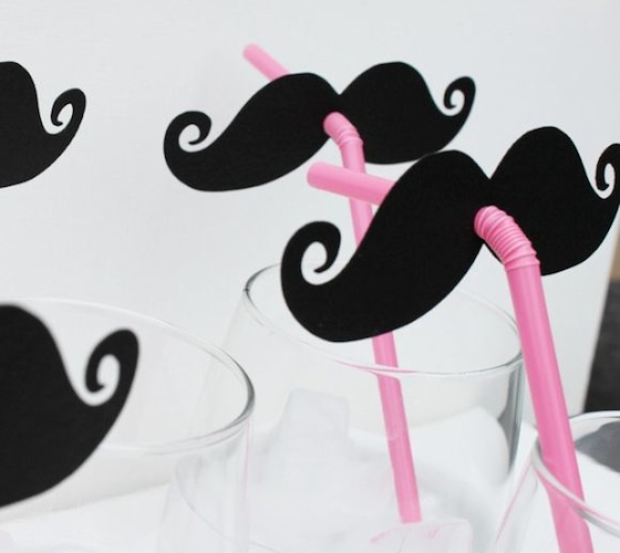 mustache-straws