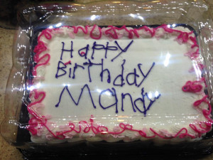 誕生日ケーキのメッセージプレートの名前が違う！下手っぴ！あなたは許せますか？