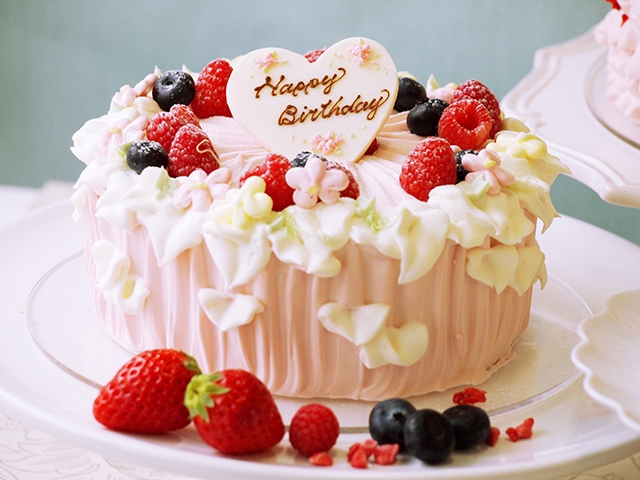 爆笑の渦に包まれる 笑いや驚きが詰まった 面白誕生日ケーキ特集 誕生日プレゼント Birthdays 誕生日ポータル One Birthdays
