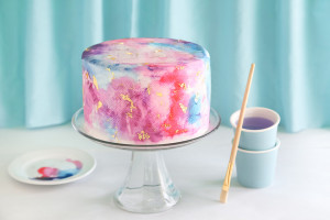 こんなケーキ見たことない！水彩画のように美しい『ウォーターカラーケーキ』の作り方